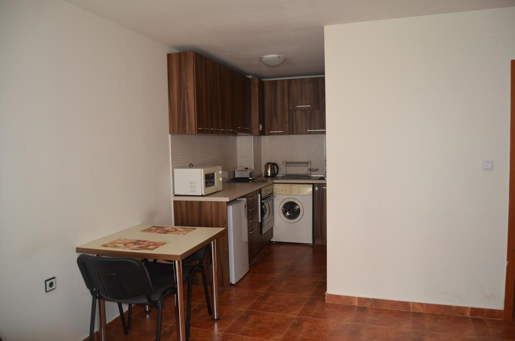 Downtown Studio Apartment Varna Luaran gambar